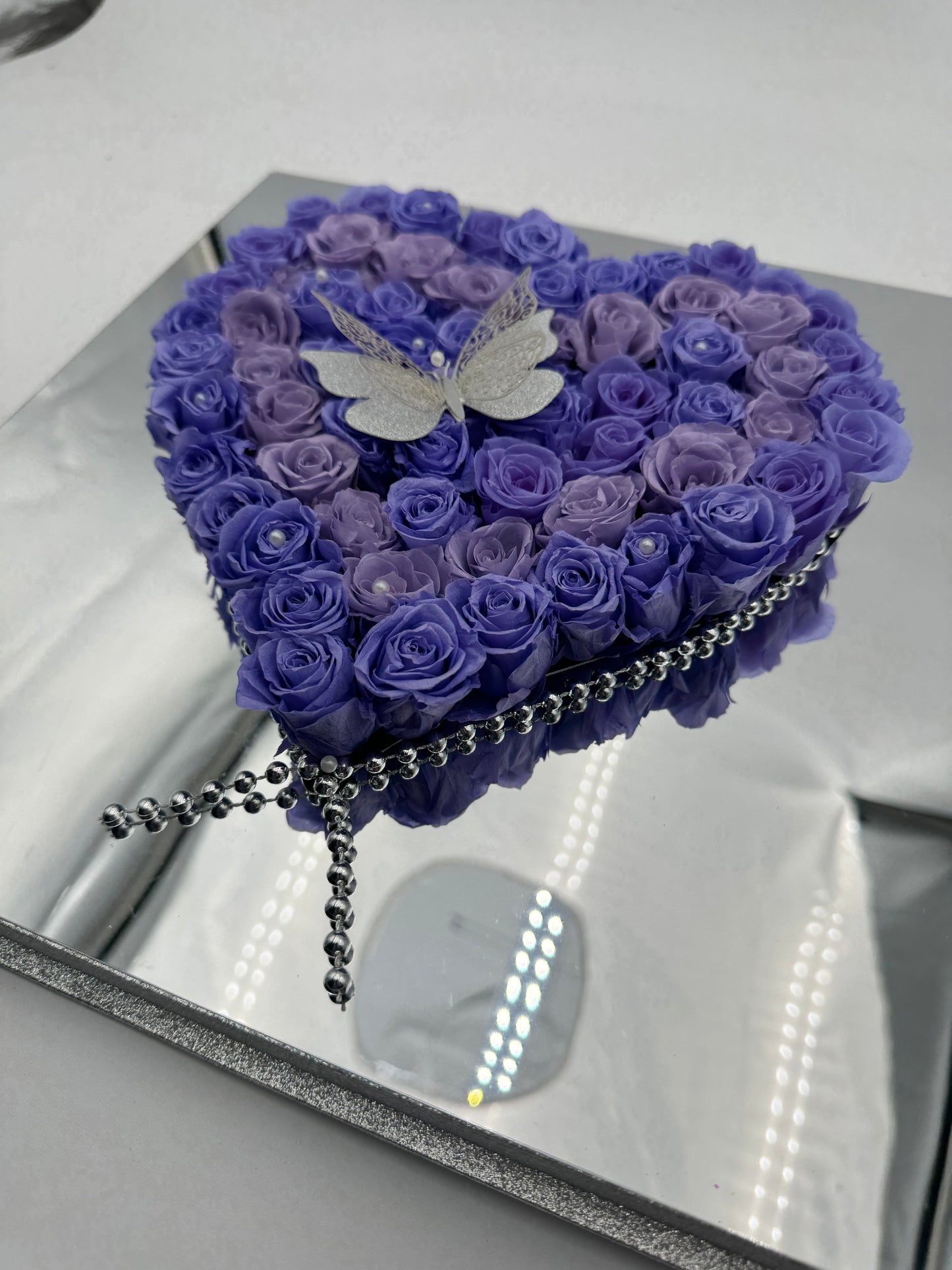 Preserved Roses Gift Box- M